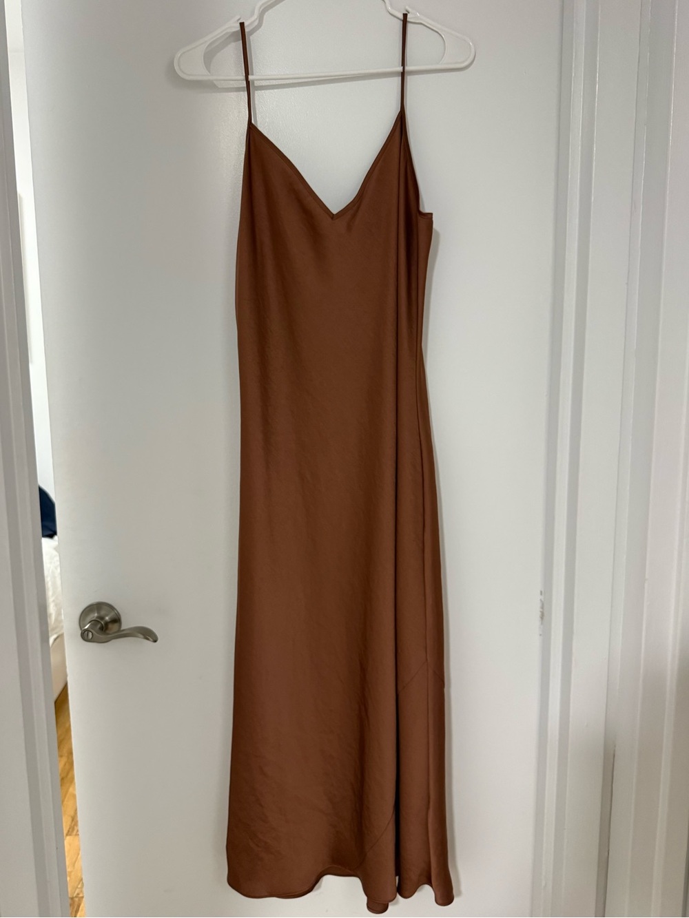 Wilfred Rust Midi Slip Dress with Spaghetti Straps